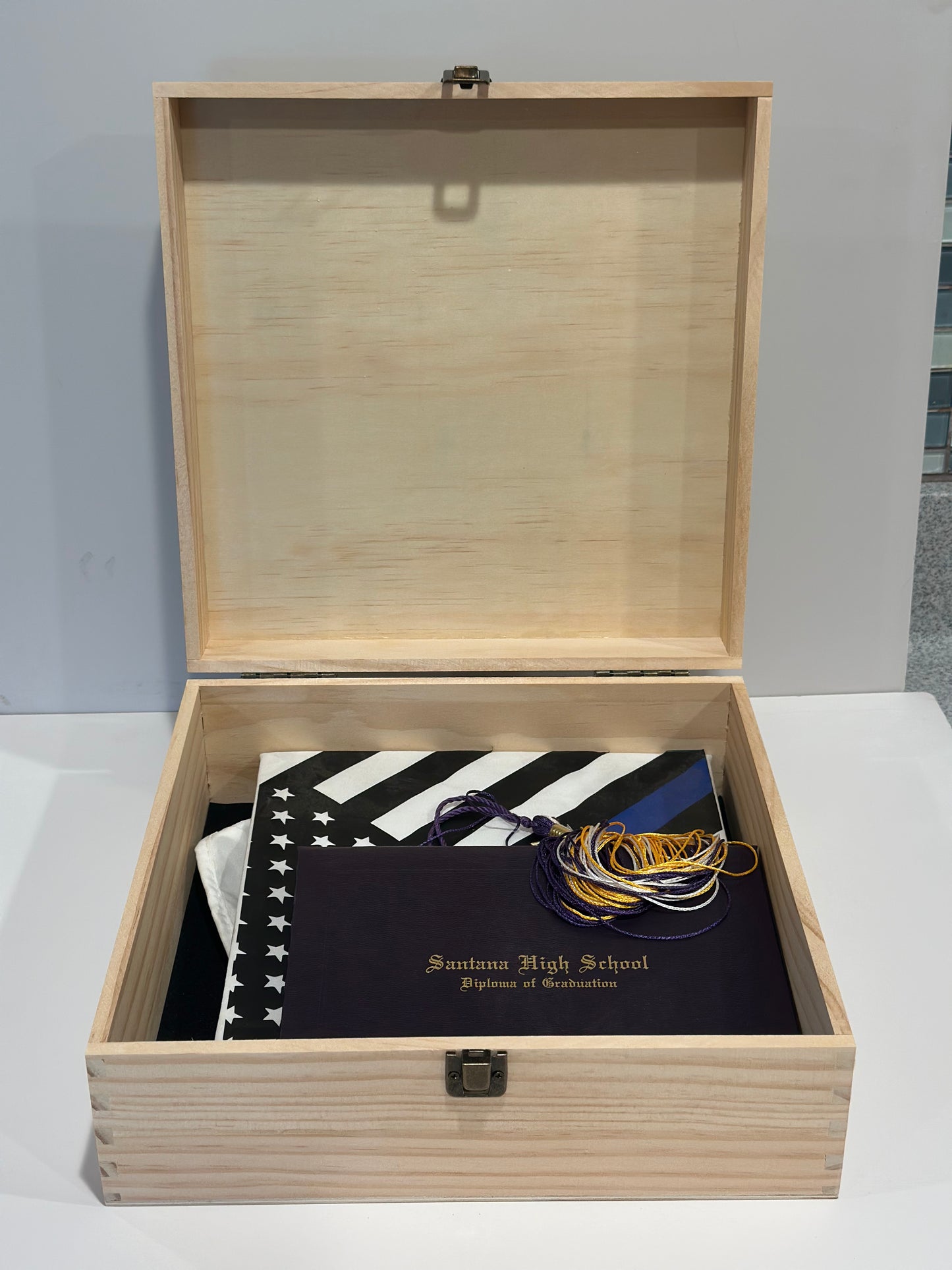 Class of 2026 Graduation Memory Box – Personalized Wooden Keepsake