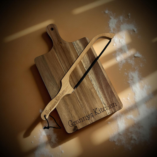 Bread knife and cutting board